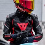 Motoristična oprema za večje udobje in varnost Motoristična oprema